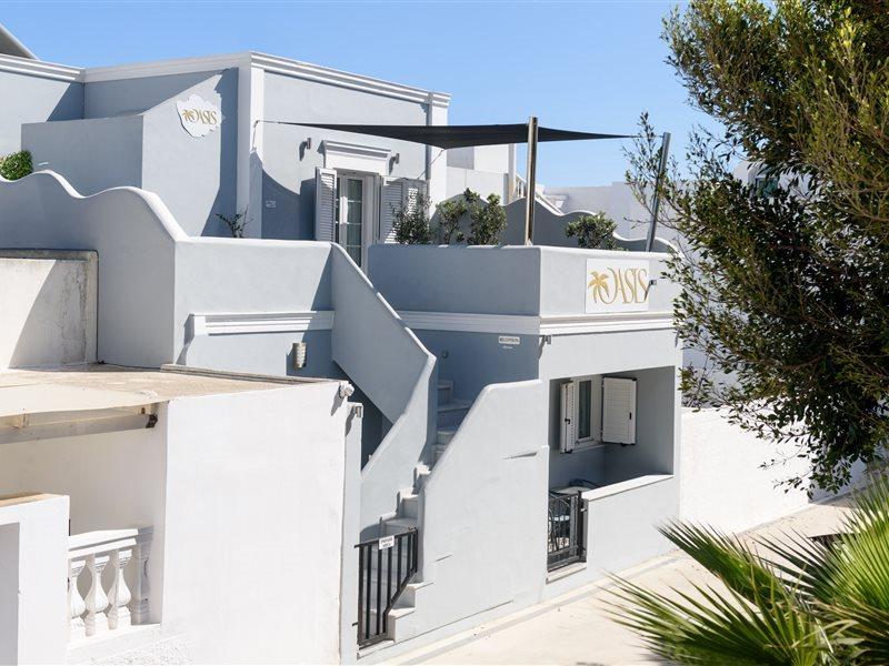 Oasis Suites Fira