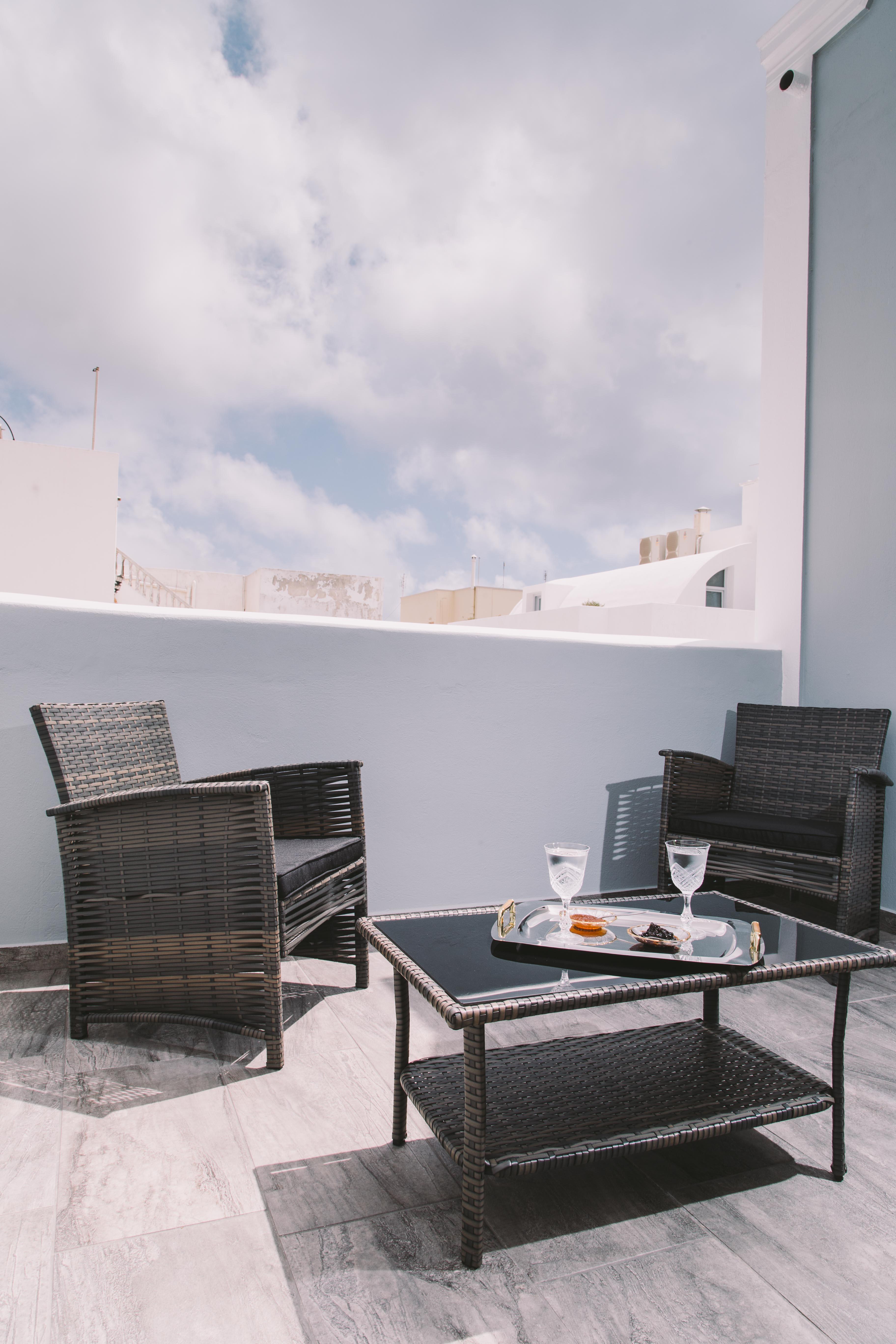 Hotel Oasis Suites Fira 3*