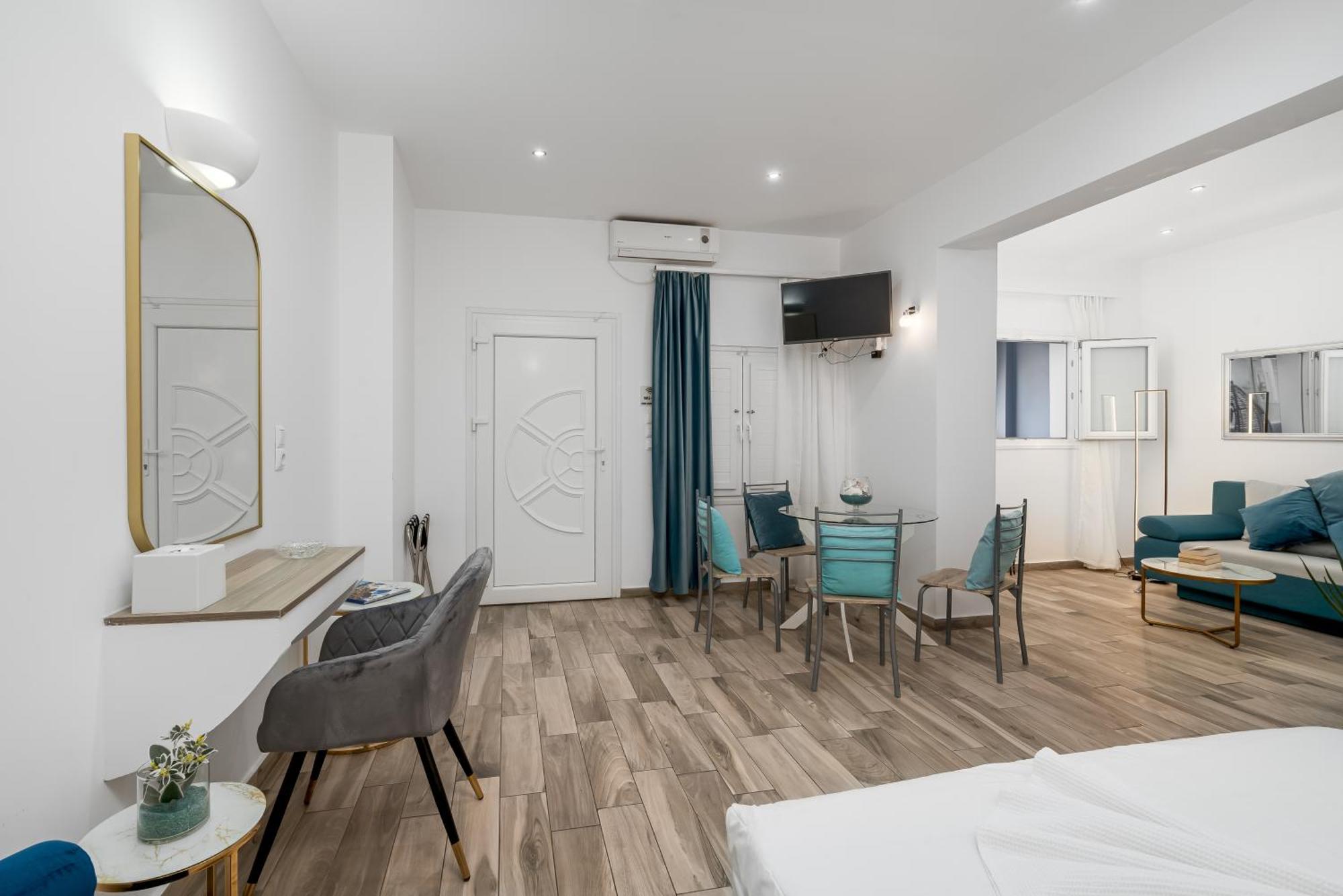 Hotel Oasis Suites Fira Fira (Santorini)
