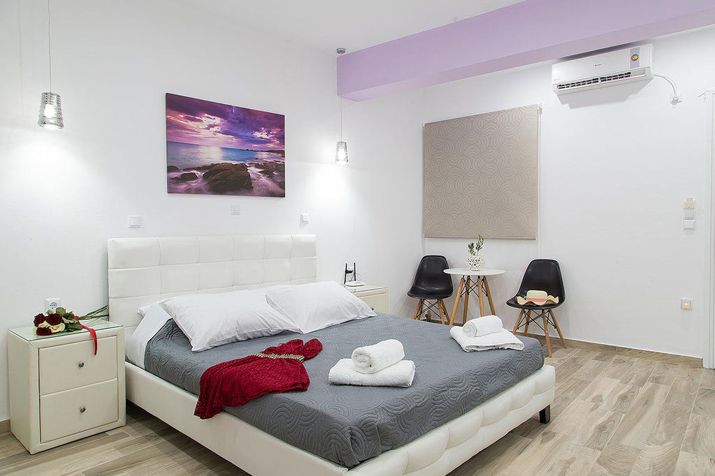 Oasis Suites Fira