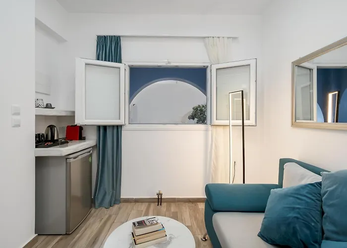 Oasis Suites Fira